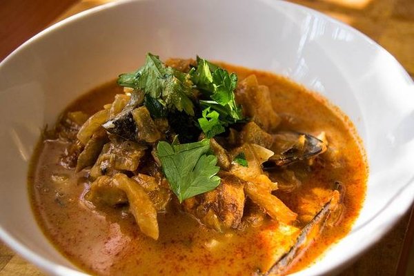 Quelle est l'origine de la bouillabaisse marseillaise ?